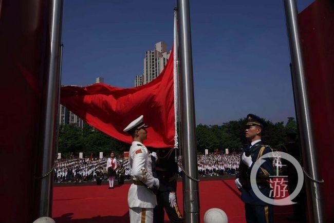 温州规范民间划龙舟管理:将设市龙舟办,千人以上需安全许可